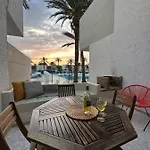 Pool View Primavera *