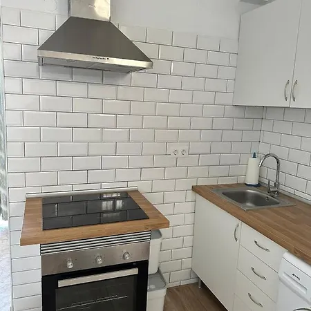 아파트 Pool View Primavera 아로나